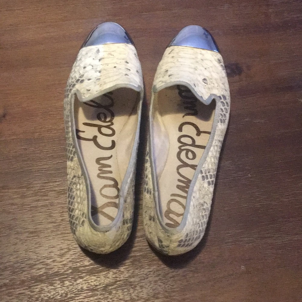 Sam Edelman Snake Skin Flats - Picture 2 of 3